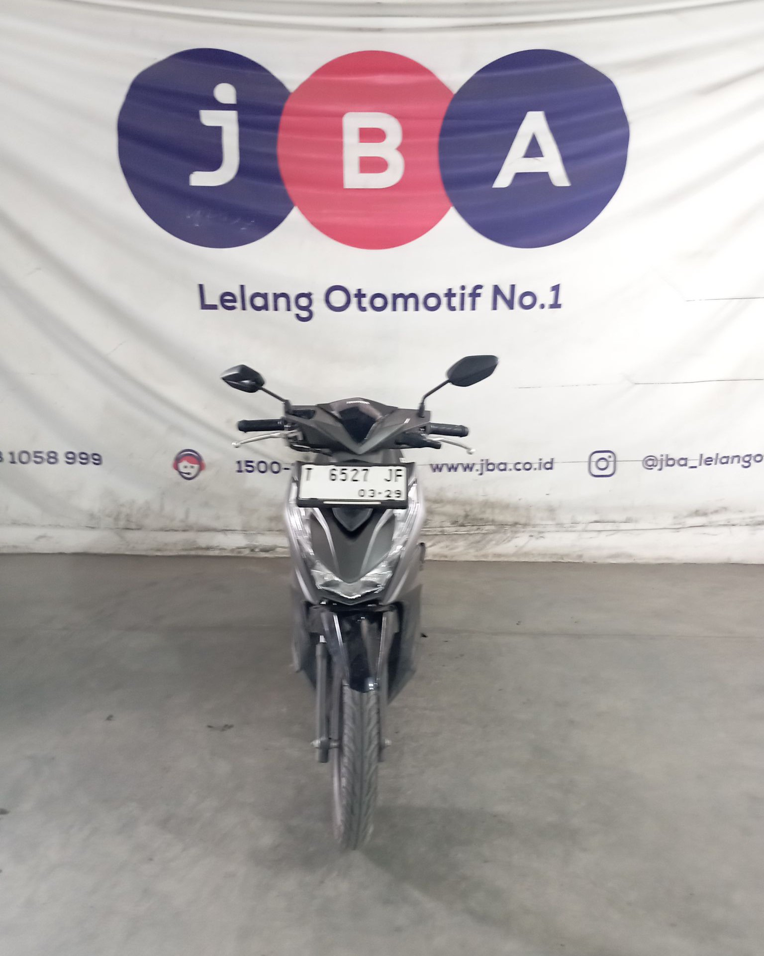 Lelang Motor HONDA BEAT ESP CBS 110 2024 SILVER Bandung