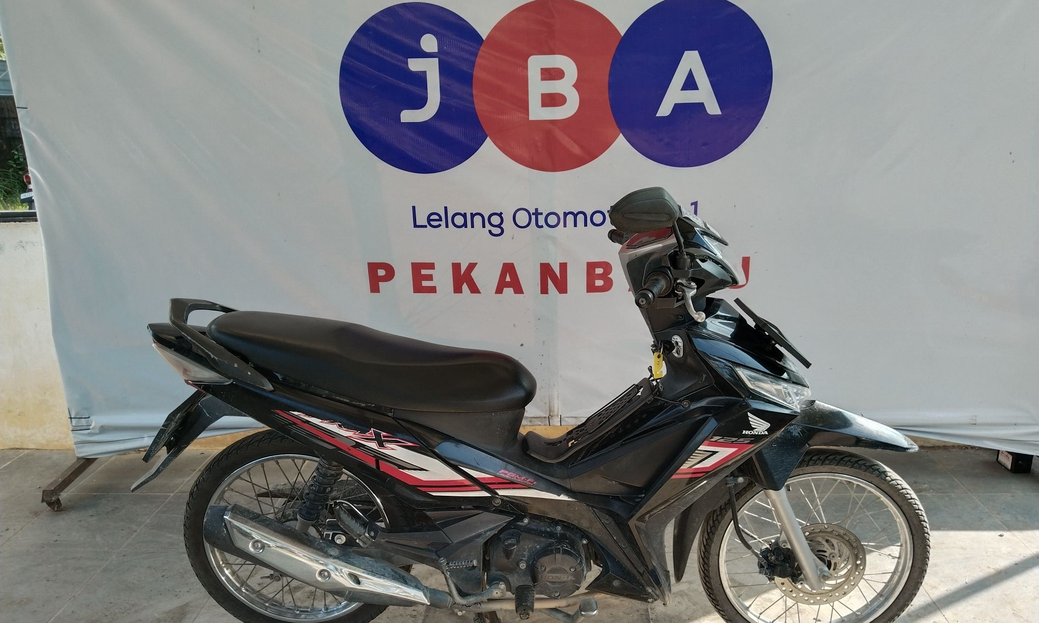 Lelang Motor Honda Supra X Fi Sw Hitam Pekanbaru