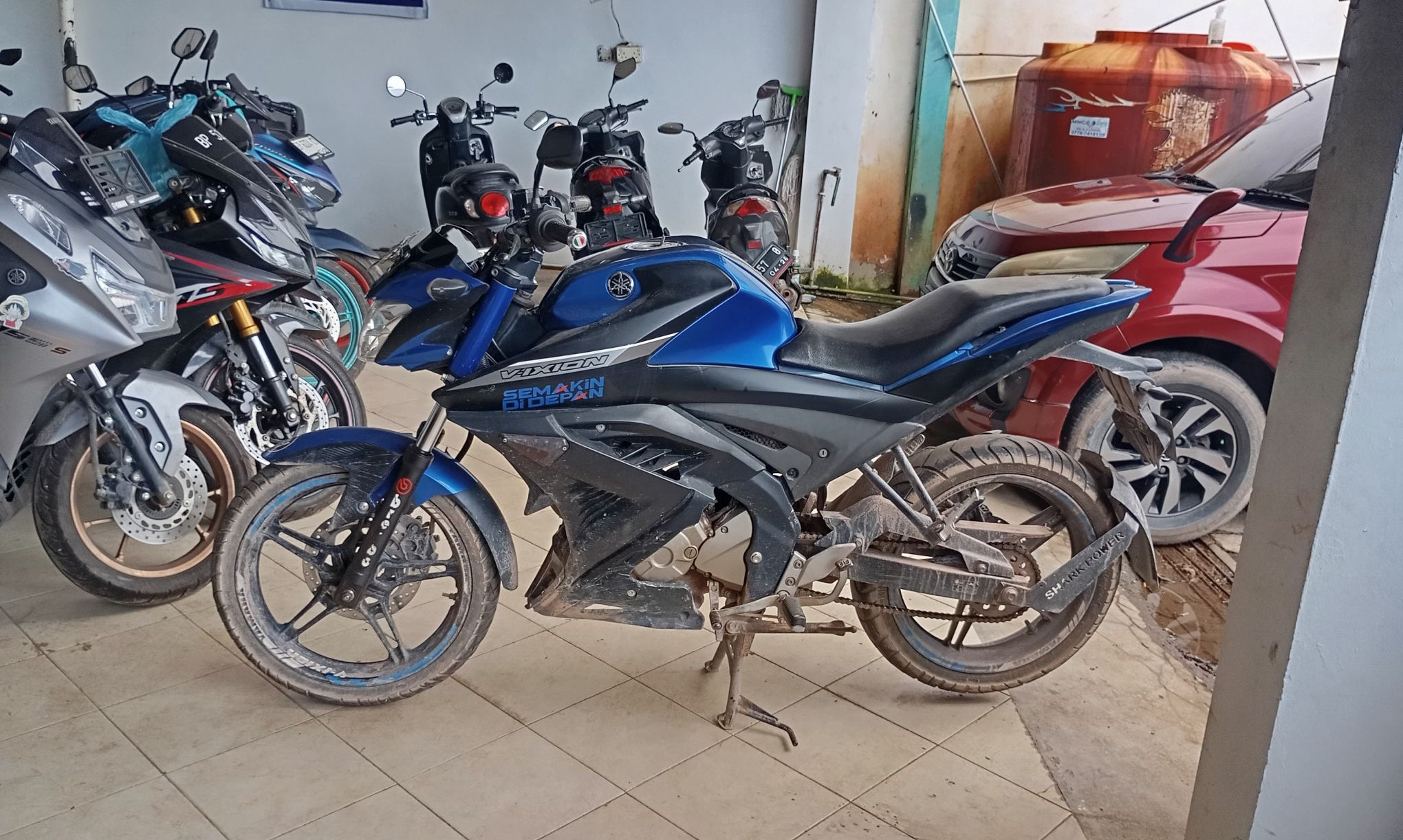 Lelang Motor Yamaha Vixion Biru Jakarta Tipar