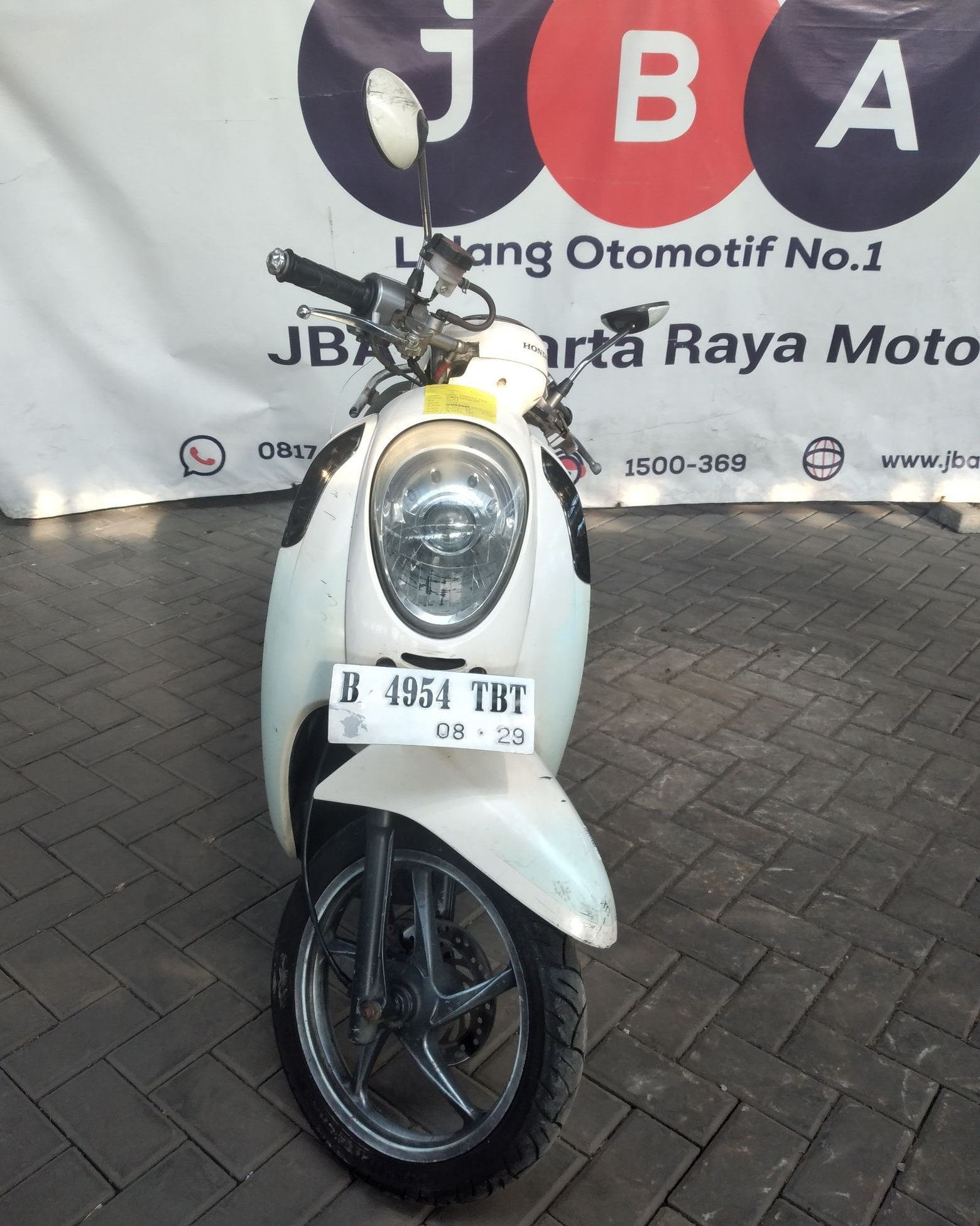 Lelang Motor HONDA SCOOPY CW 110 2014 KUNING JAKARTA RAYA MOTOR