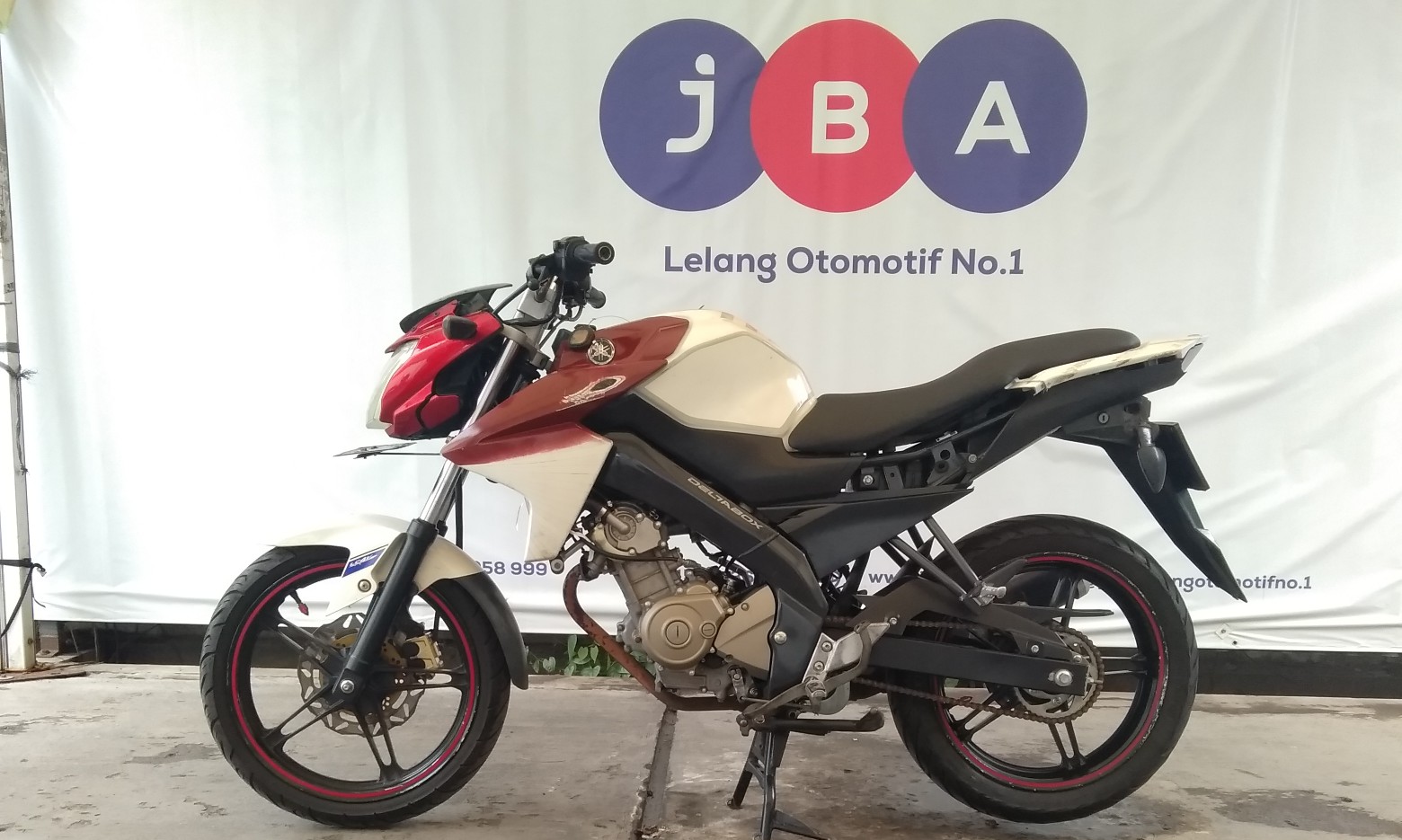 YAMAHA VIXION Motor Lelang PT JBA Indonesia