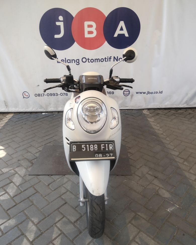 scoopy motorbike