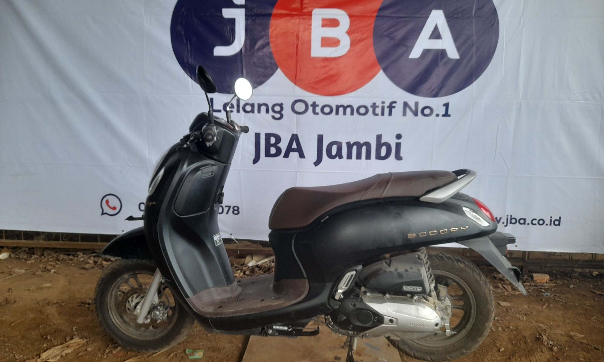 Lelang Motor Honda Scoopy Hitam Jakarta Raya Motor