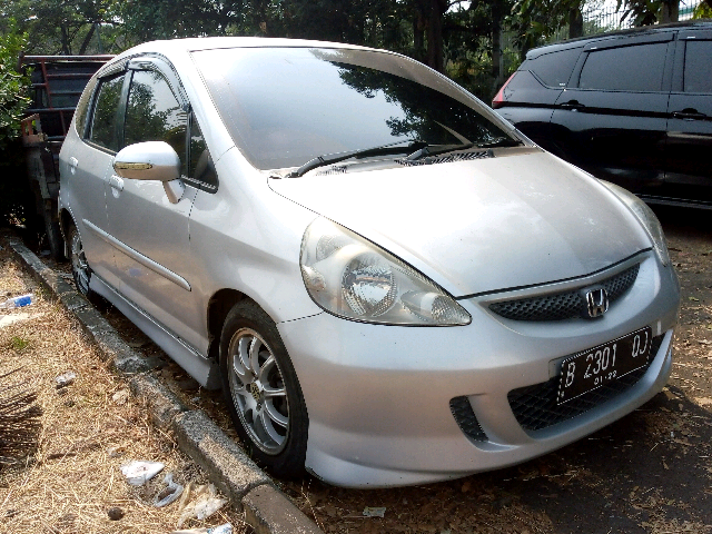 HONDA JAZZ GD3 1.5 VTI Lelang Mobil PT JBA Indonesia