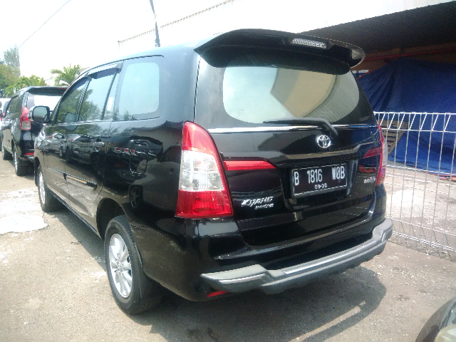 TOYOTA INNOVA E Lelang Mobil PT JBA Indonesia