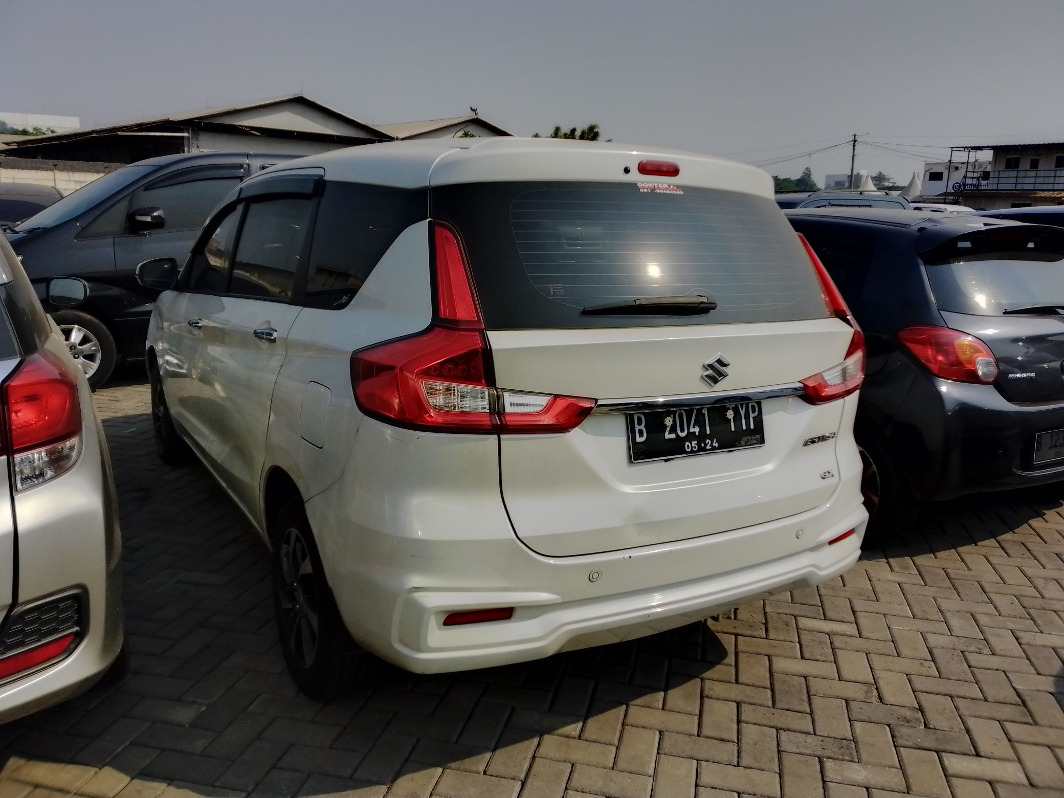 Lelang Mobil SUZUKI ERTIGA GX AT 2019 PUTIH METALIK JAKARTA RAYA MOBIL